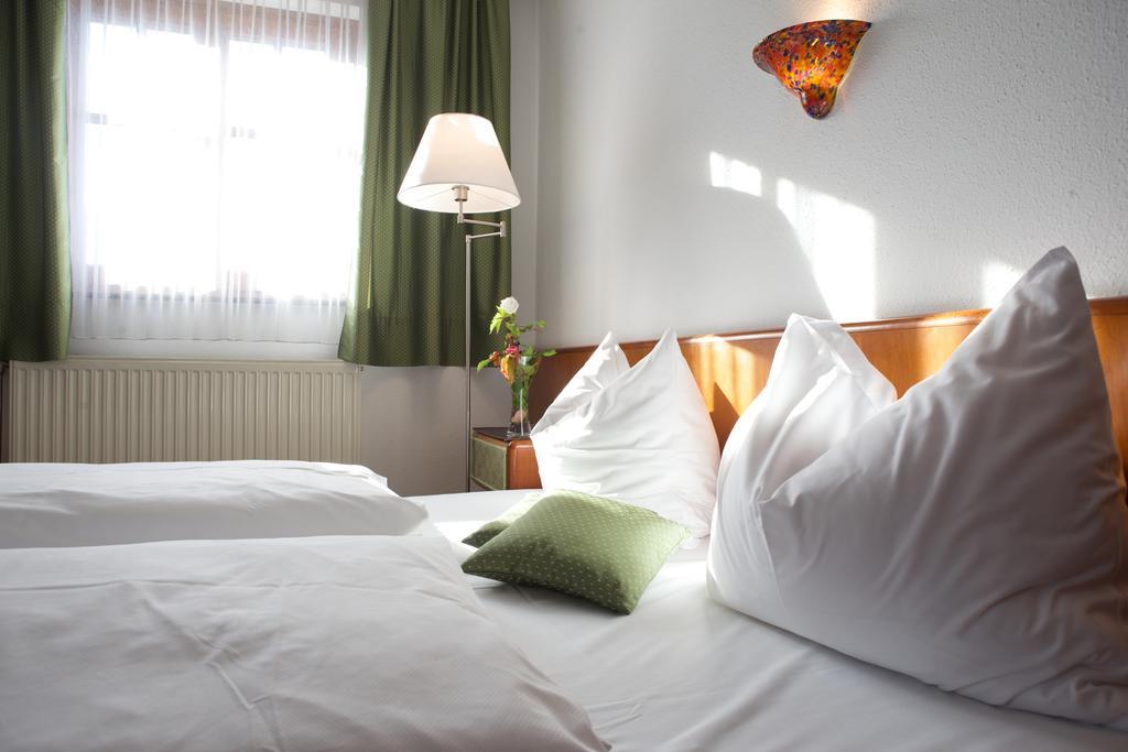 Hotel Zillners Einkehr *** Altheim Pokój zdjęcie